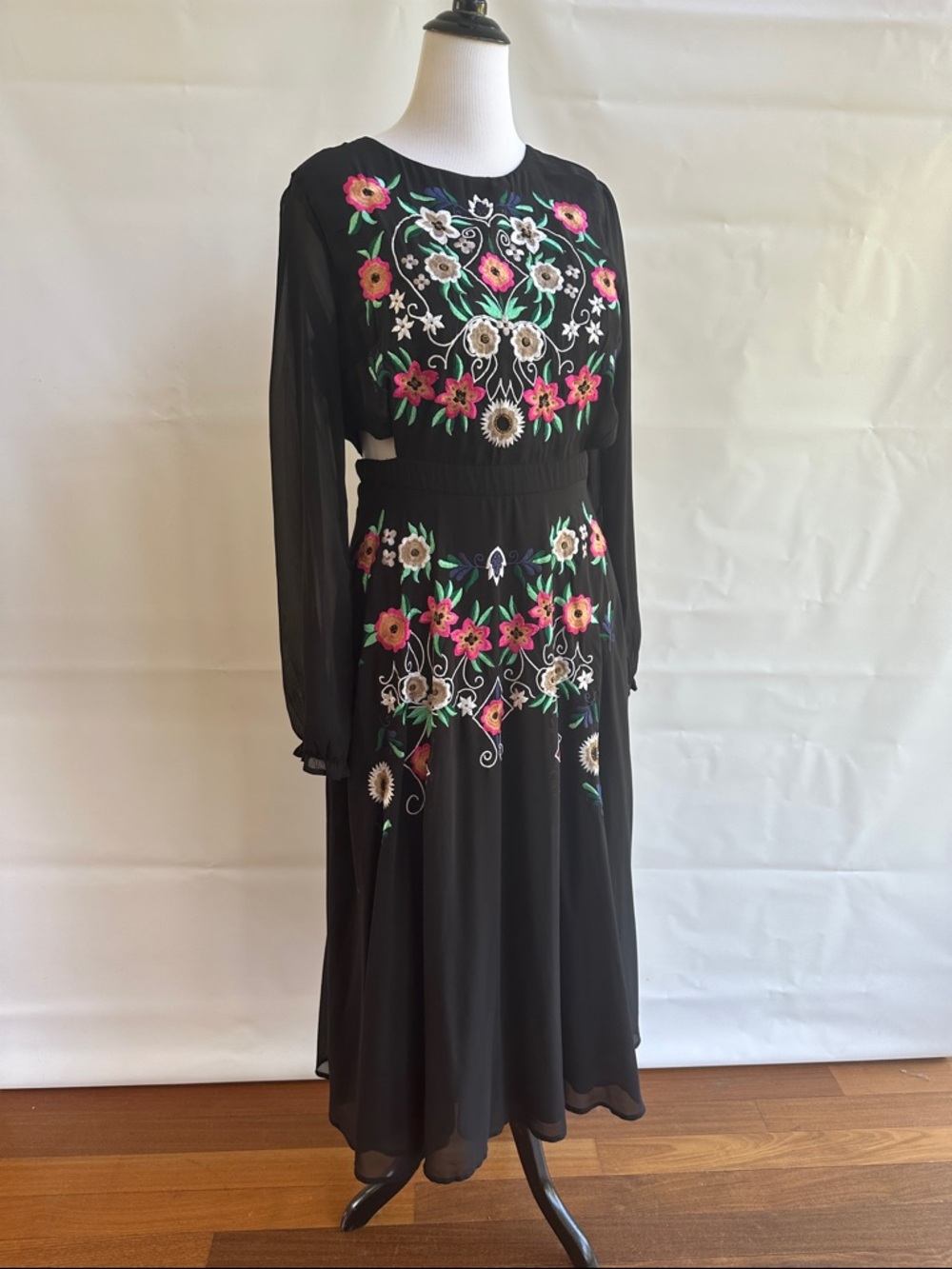 Black Long Sleeve Floral Embroidered Midi Dress with Side Cutout Details